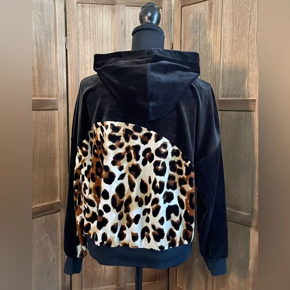 Girl’s XL Justice Sport Blocked Velour hoodie.